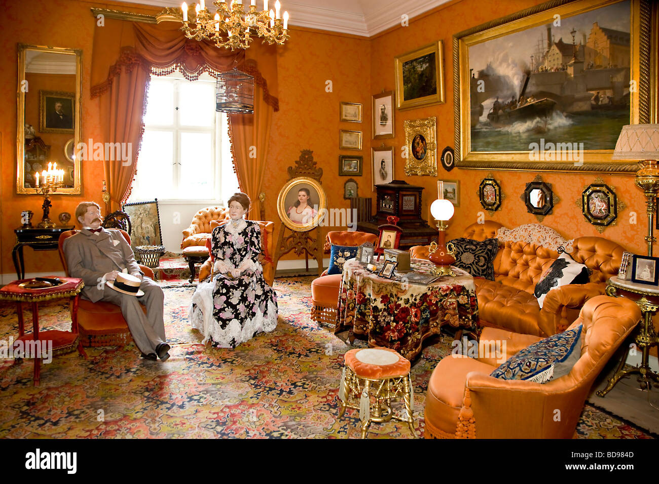 Alt Elegante Wohnzimmer Interieur Stockfotografie - Alamy inside Wohnzimmer Alt