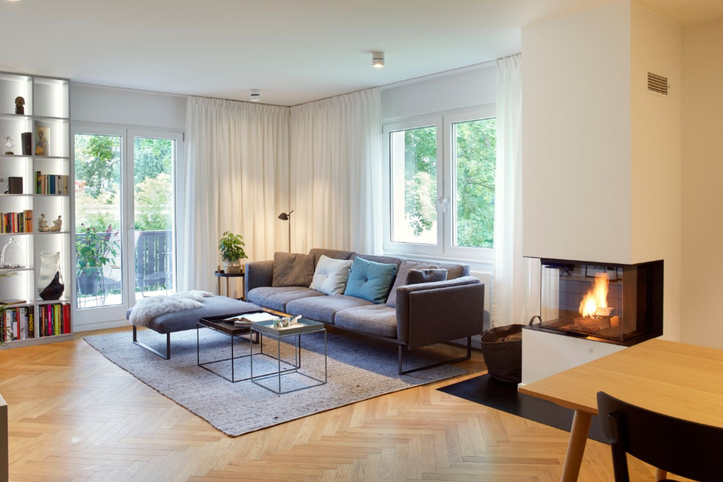 Große Sofas Elegant Inszenieren - [Schöner Wohnen] with regard to Große Wohnzimmer Bilder