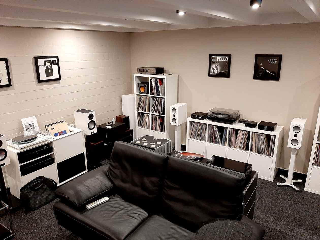 Zu Besuch Bei: Hifi- &amp; High End Studio &quot;Die Stereoanlage&quot; In with regard to Musikanlage Wohnzimmer